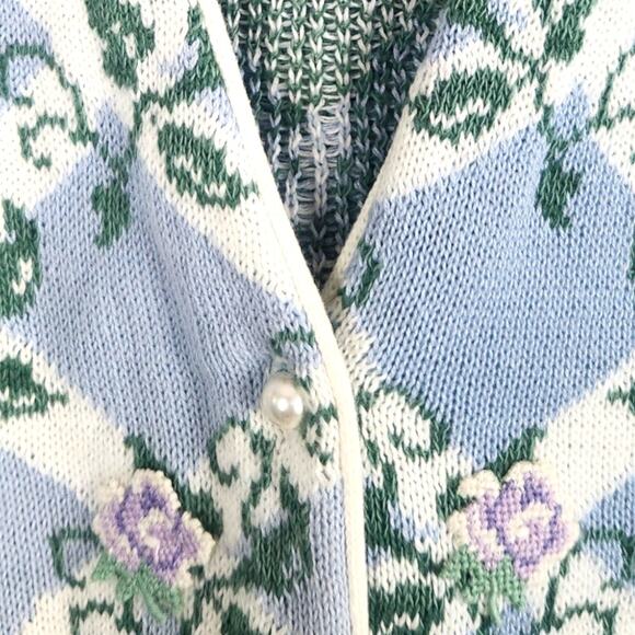 Vintage Spring Floral Bunny Knit Cardigan Sweater MEDIUM Bows Cottage Easter - Picture 8 of 9